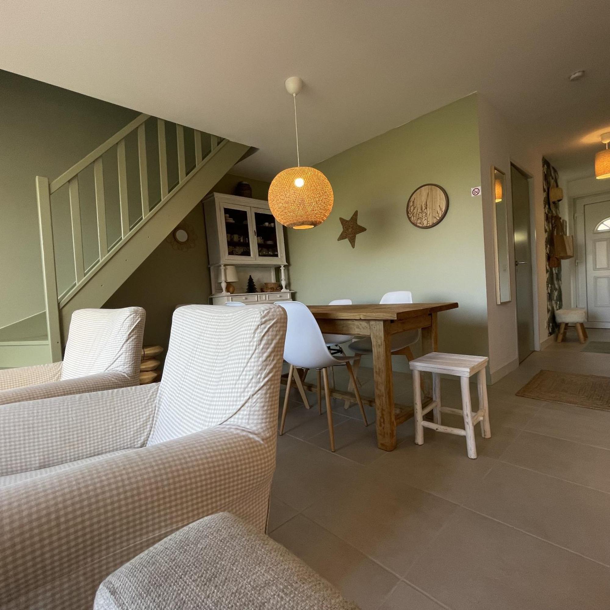 Le Clos Du Moulin 3, With Garden, 3 Bedroom (adults Only) Entraigues-sur-la-Sorgue