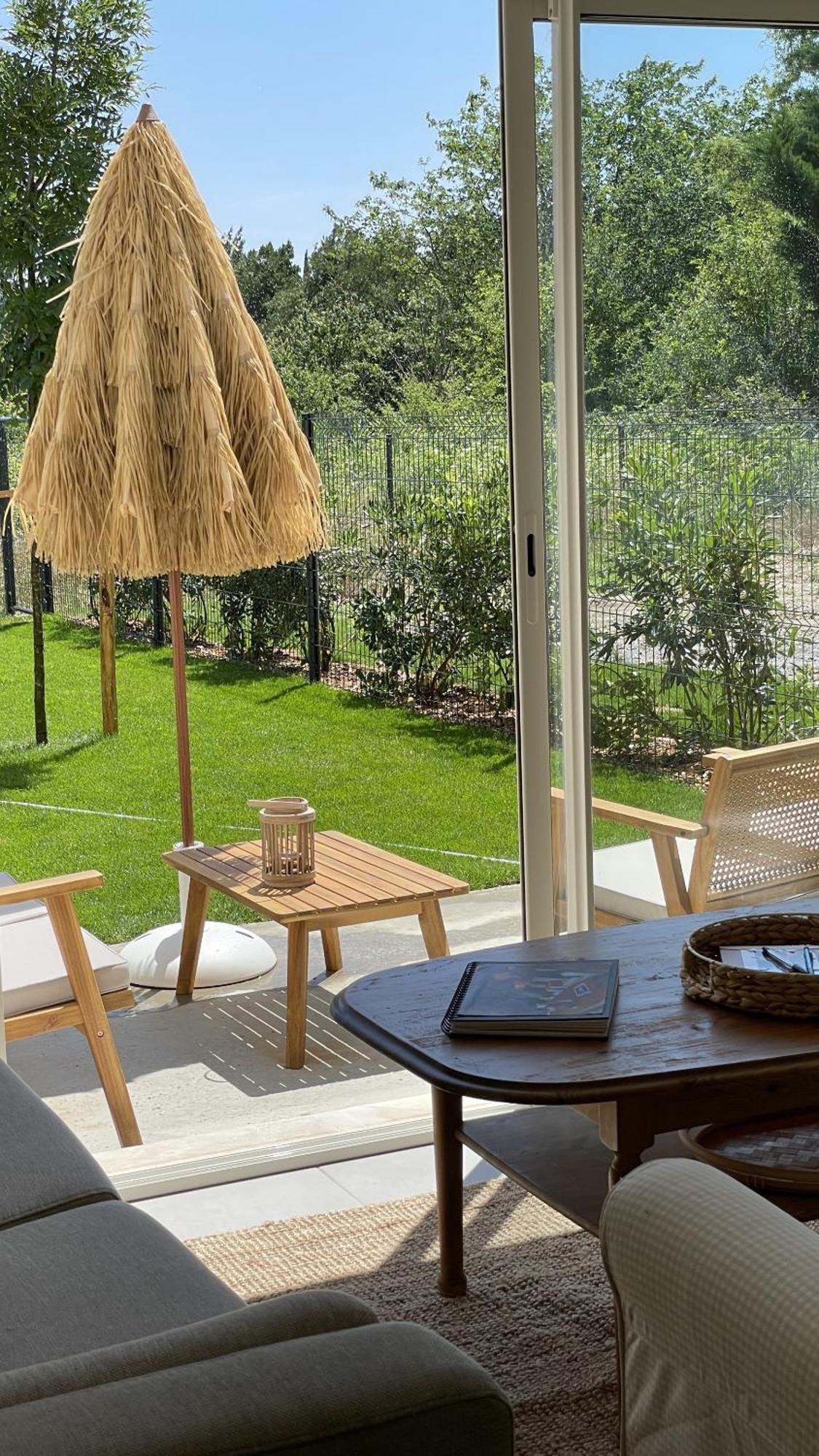 Le Clos Du Moulin 3, With Garden, 3 Bedroom (adults Only) * Entraigues-sur-la-Sorgue