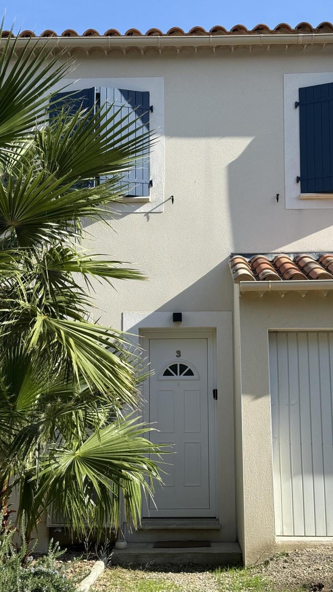 Le Clos Du Moulin 3, With Garden, 3 Bedroom (adults Only) Entraigues-sur-la-Sorgue