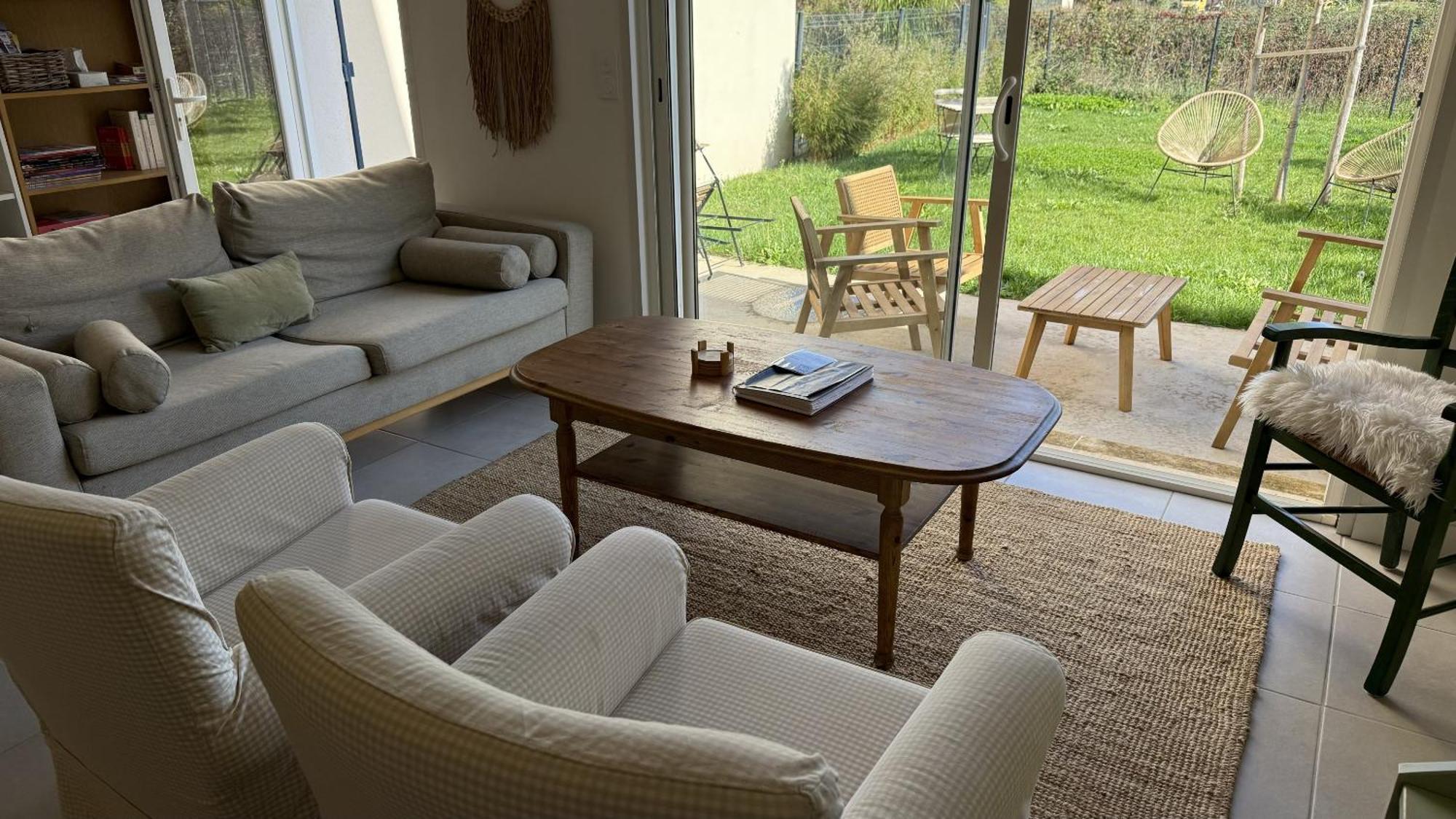 Le Clos Du Moulin 3, With Garden, 3 Bedroom (adults Only) *