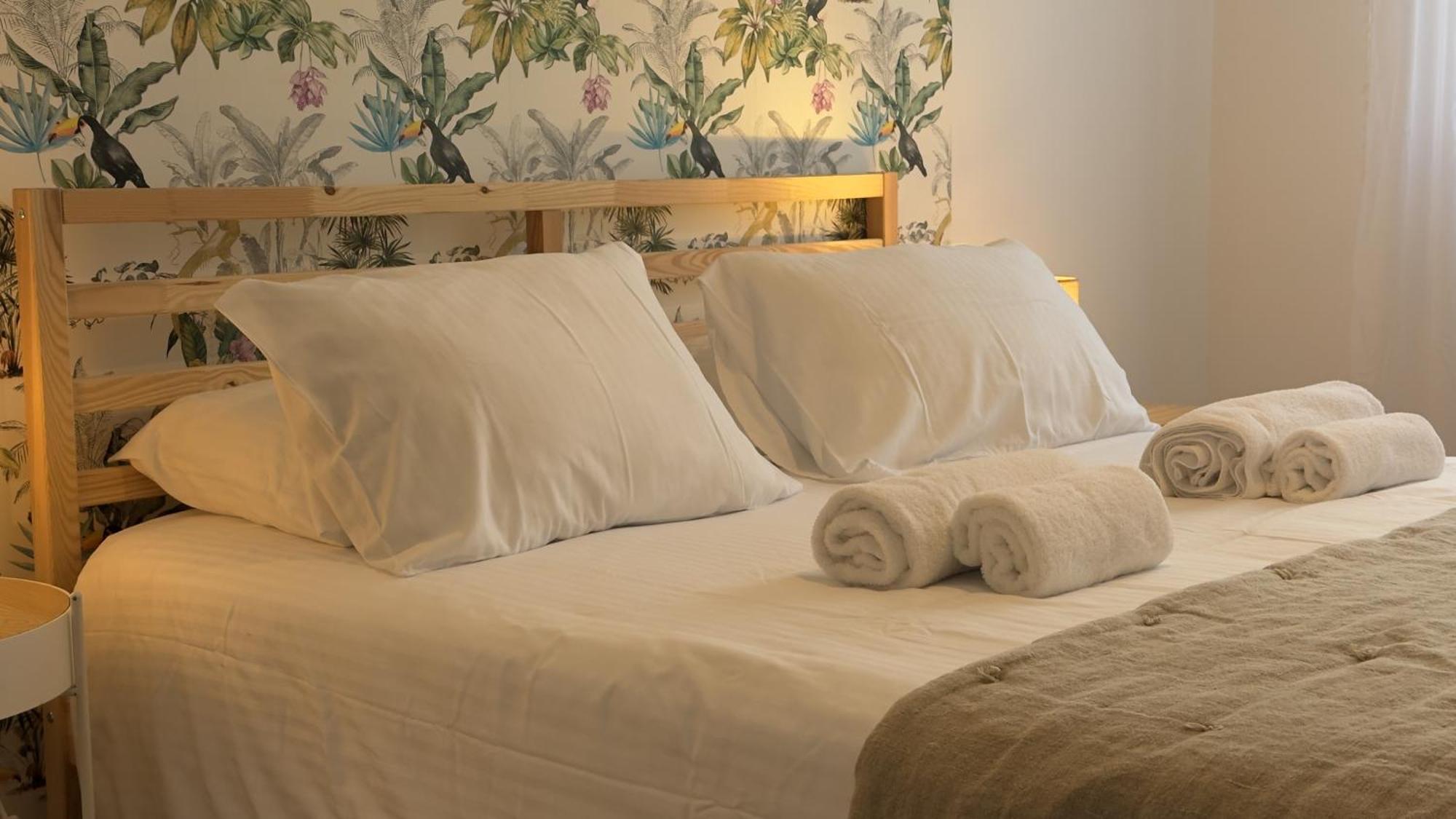 Le Clos Du Moulin 3, With Garden, 3 Bedroom (adults Only) *